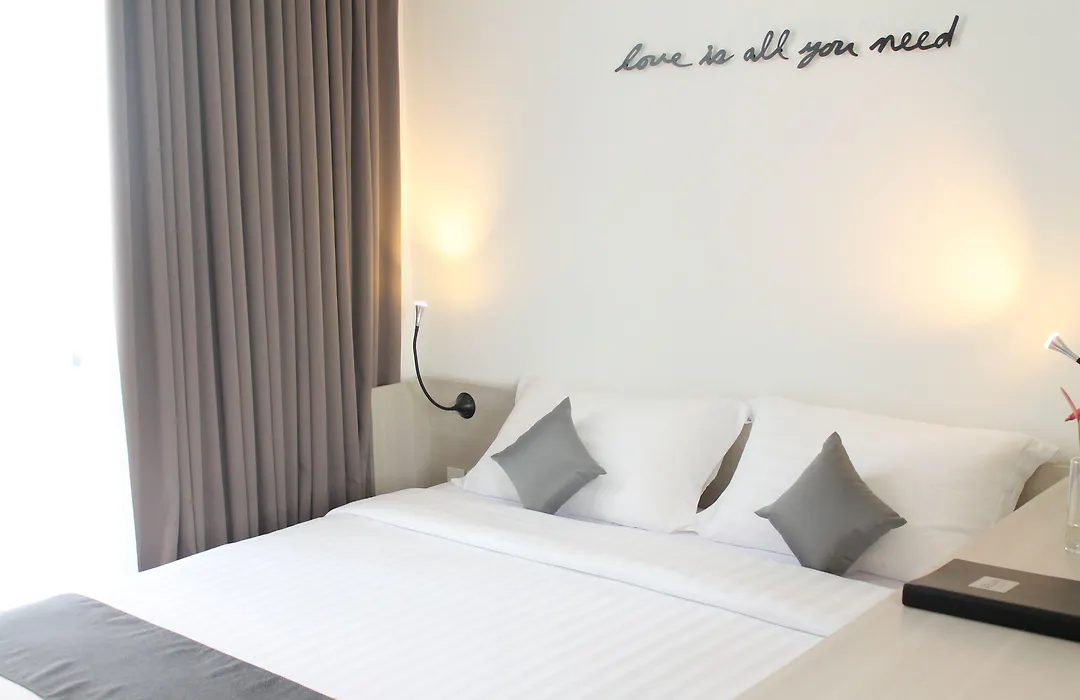 Delua Hotel-1